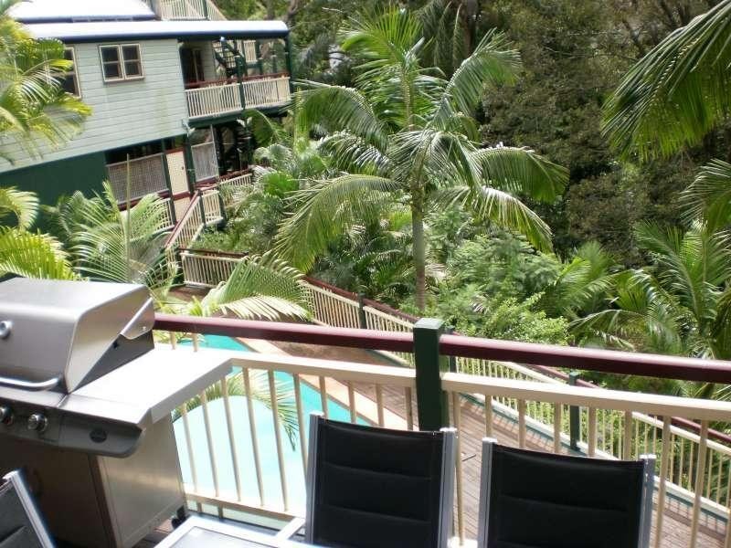 29 Upper Cairns Terrace, Red Hill QLD 4059