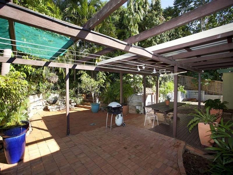 8 Gulliver Street, Paddington QLD 4064