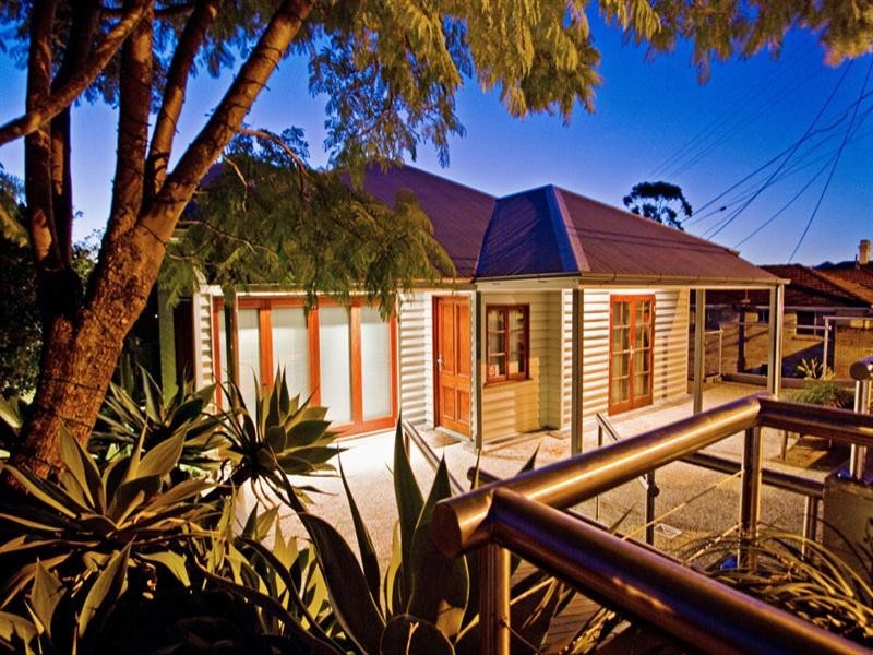 113 Enoggera Terrace, Paddington QLD 4064