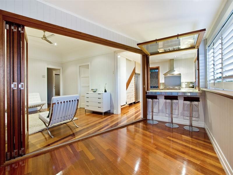 113 Enoggera Terrace, Paddington QLD 4064