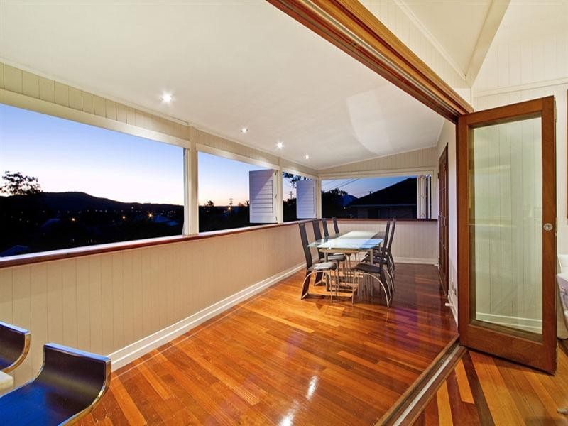 113 Enoggera Terrace, Paddington QLD 4064