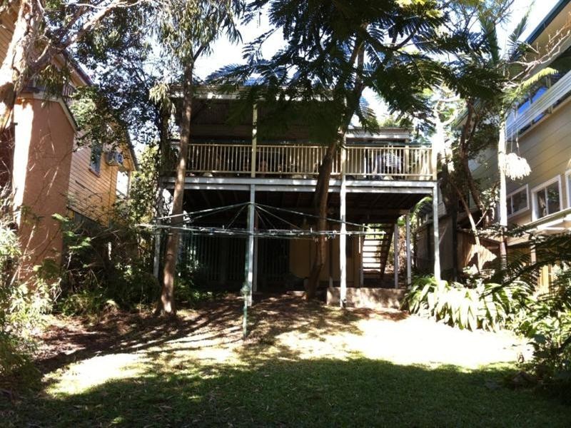 27 Agnes Street, Auchenflower QLD 4066