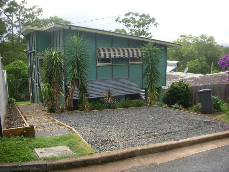 112 Outlook Crescent, Bardon QLD 4065