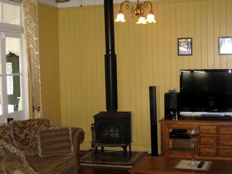 54 Coopers Camp Road, Bardon QLD 4065