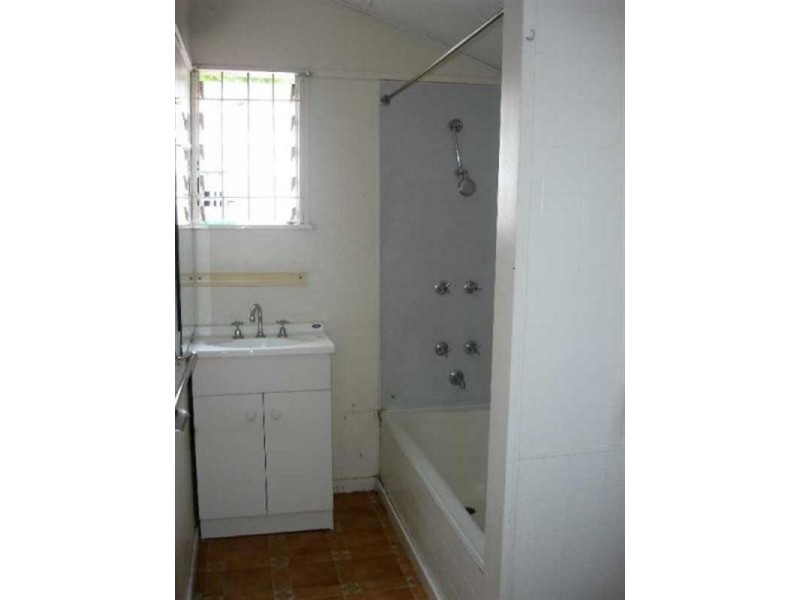 40 Agnes Street, Auchenflower QLD 4066