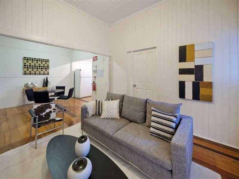 1/13 Thurlow Street, Newmarket QLD 4051