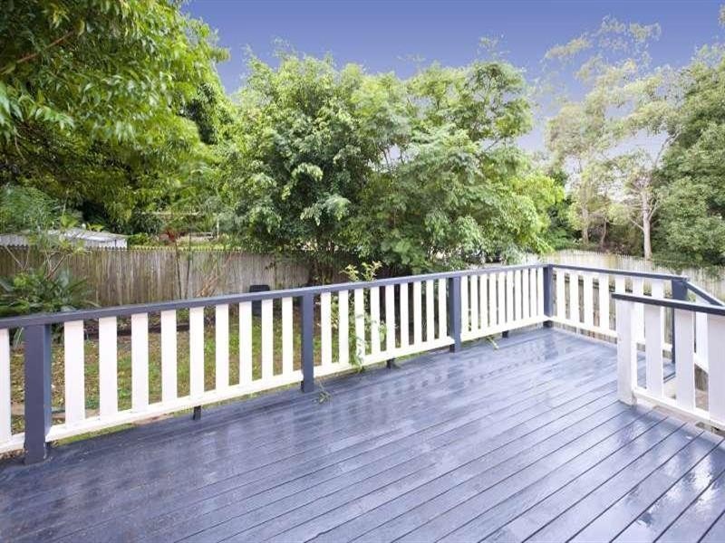 2/13 Thurlow Street, Newmarket QLD 4051