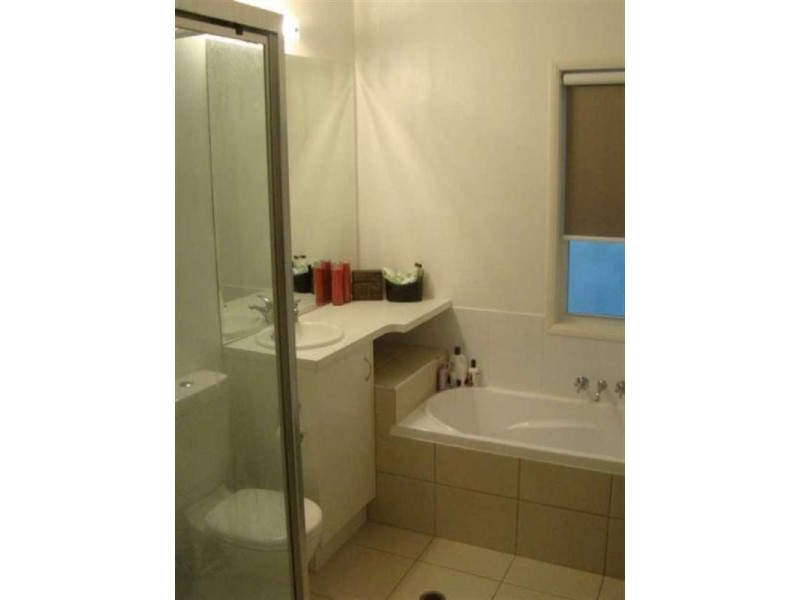 10 Fagan Road, Herston QLD 4006