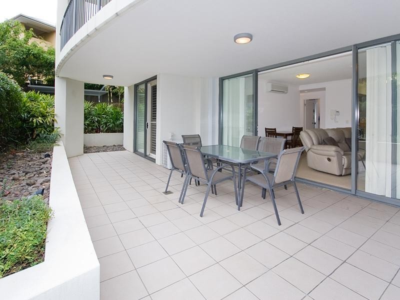 1011/18 Manning Street, Milton QLD 4064