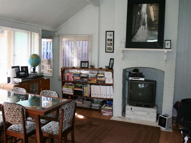 31 Belgrave Street, Brisbane QLD 4000