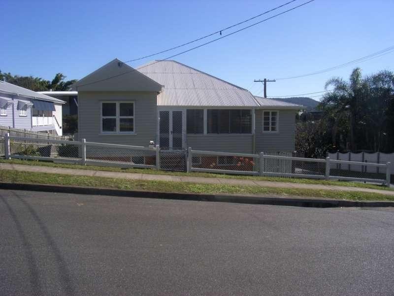 11 Primrose Street, Red Hill QLD 4059