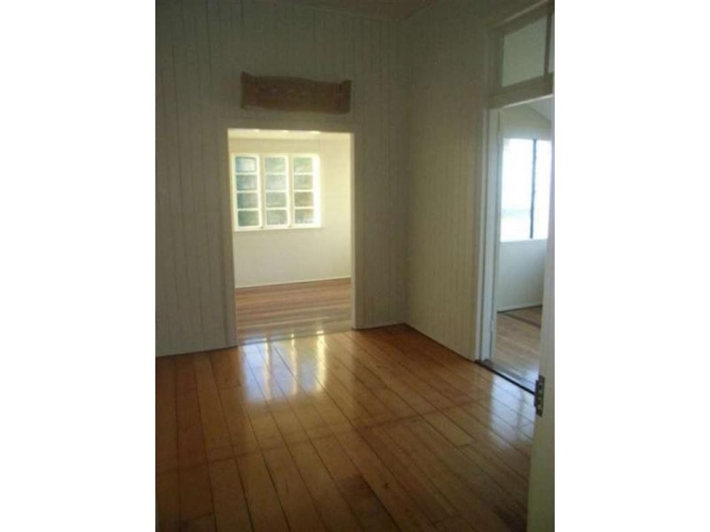 11 Primrose Street, Red Hill QLD 4059