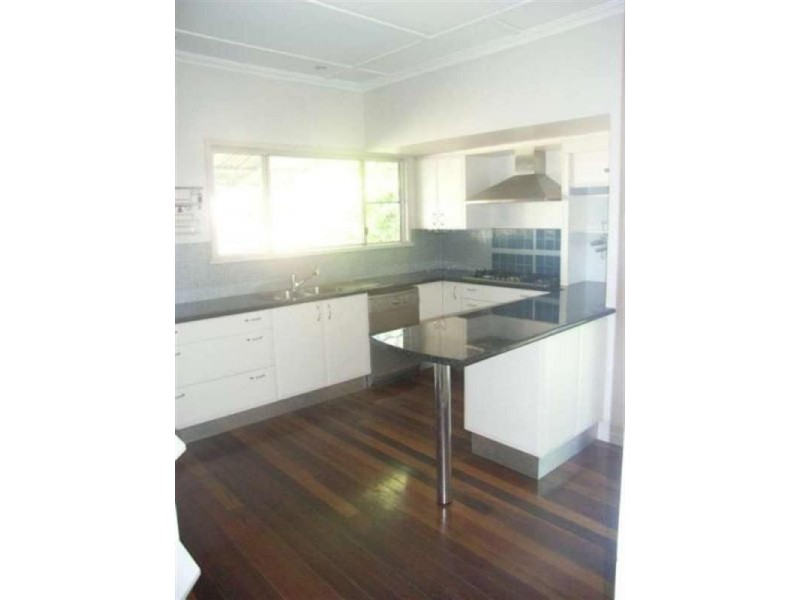 556 Waterworks Road, Ashgrove QLD 4060