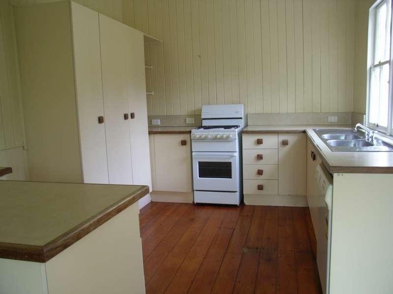 10 Bernhard Street, Paddington QLD 4064