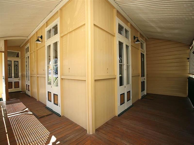 32 Charlotte Street, Paddington QLD 4064