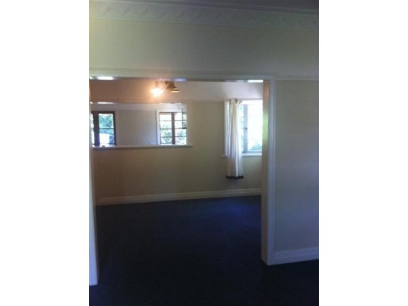 21 Dalmore Street, Ashgrove QLD 4060
