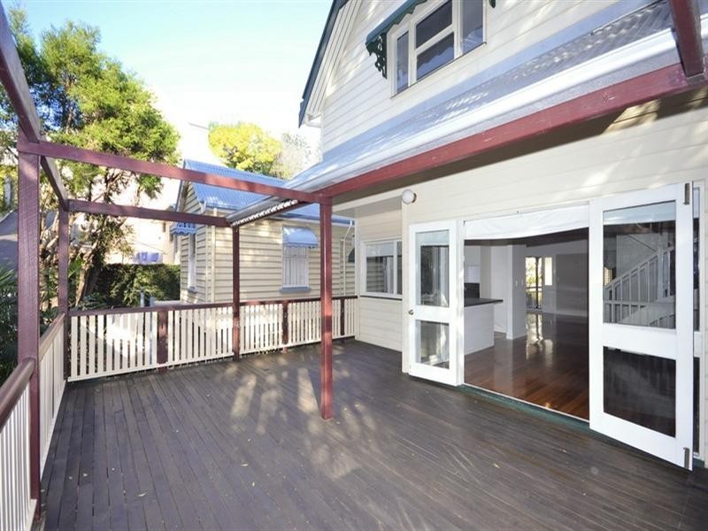 17 Crown Street, Petrie Terrace QLD 4000