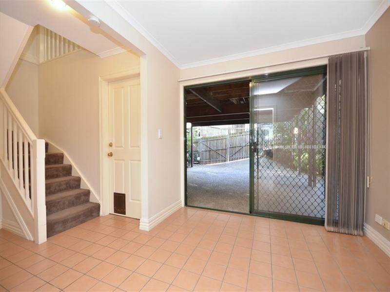 17 Crown Street, Petrie Terrace QLD 4000