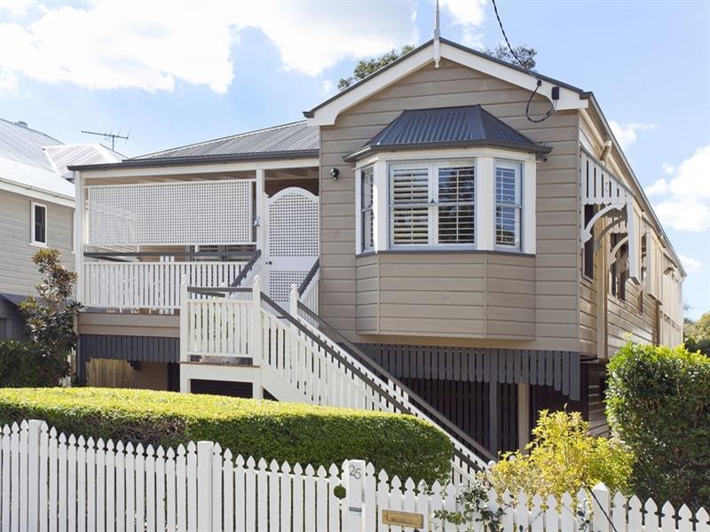 25 Bangalla Street, Auchenflower QLD 4066