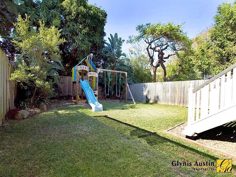 25 Bangalla Street, Auchenflower QLD 4066