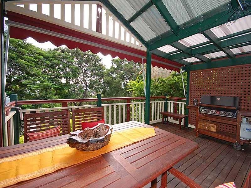 32 Windsor Road, Red Hill QLD 4059