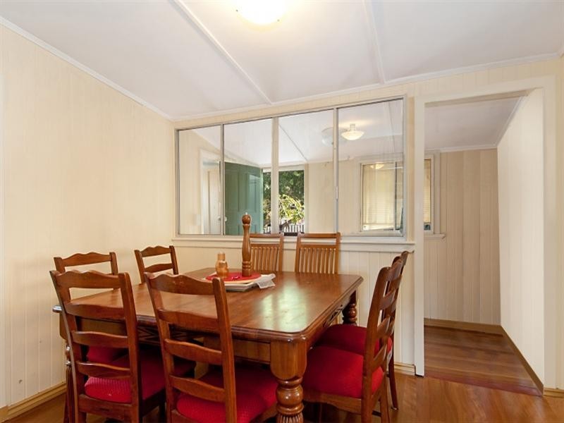 1 Parker Street, Newmarket QLD 4051