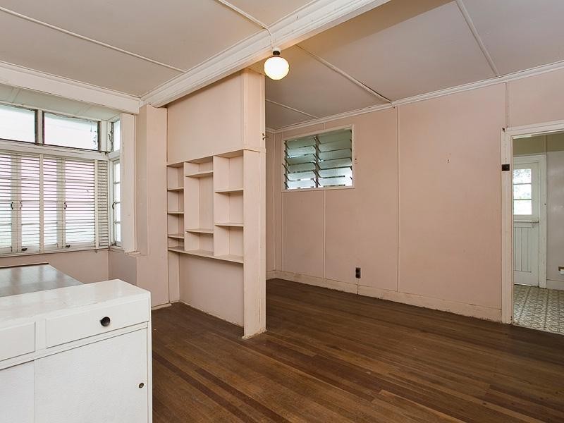 35 The Drive, Bardon QLD 4065