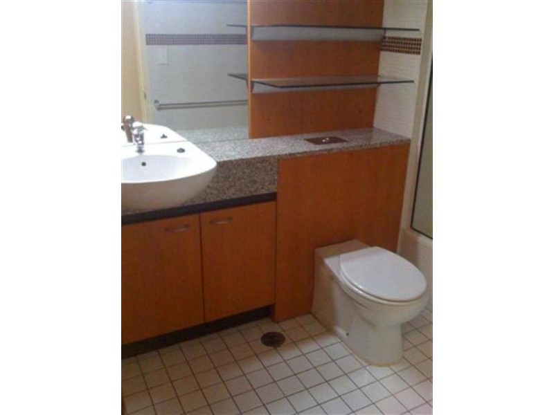 2/106-108 Musgrave Road, Red Hill QLD 4059