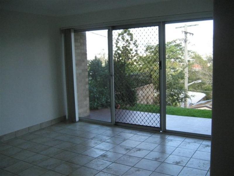 2/106-108 Musgrave Road, Red Hill QLD 4059