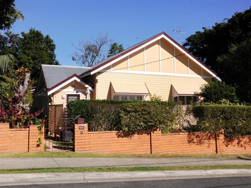 22 Northam Avenue, Bardon QLD 4065