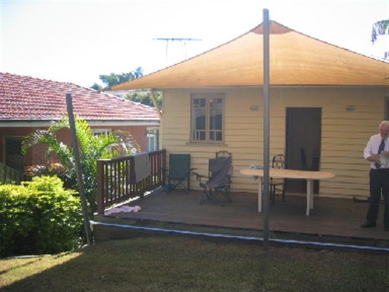 15 Water Street, Red Hill QLD 4059