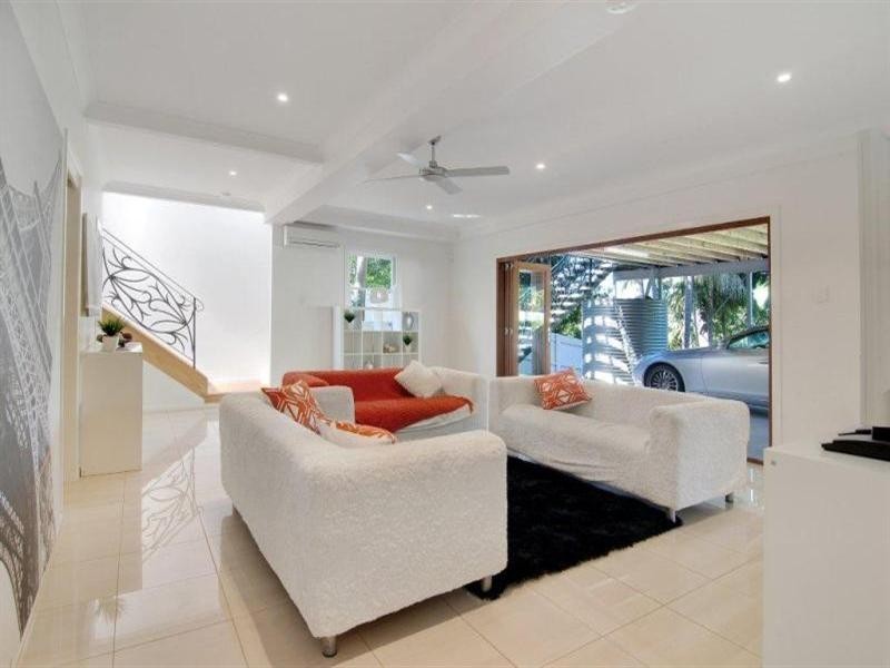 7 Crescent Road, Kelvin Grove QLD 4059