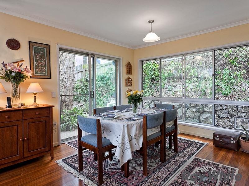 17 Hall Street, Alderley QLD 4051