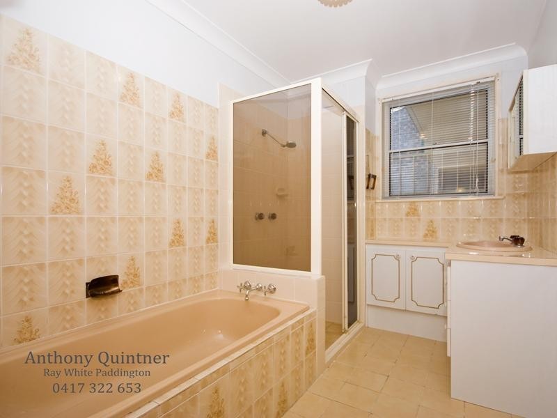 1/77 Warren Street, St Lucia QLD 4067