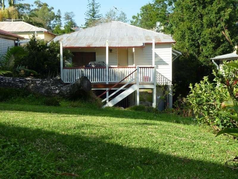 22 Young Street, Milton QLD 4064