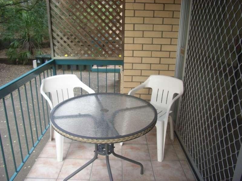 4/82 Miskin Street, Toowong QLD 4066