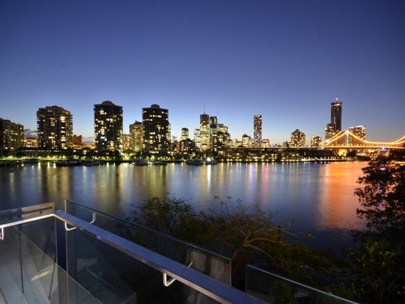 1/37 Maxwell Street, New Farm QLD 4005