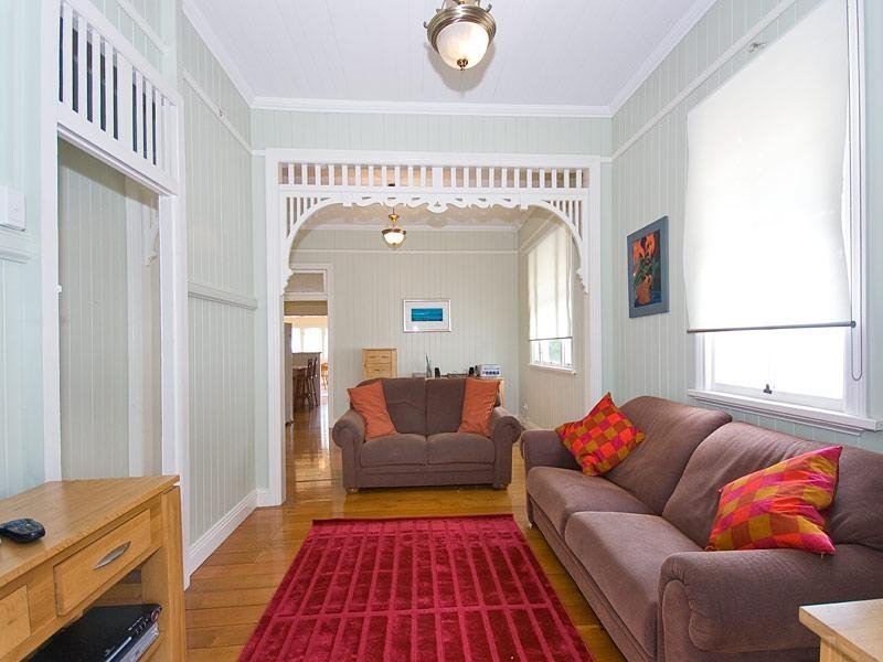 71 Coronation Street, Bardon QLD 4065