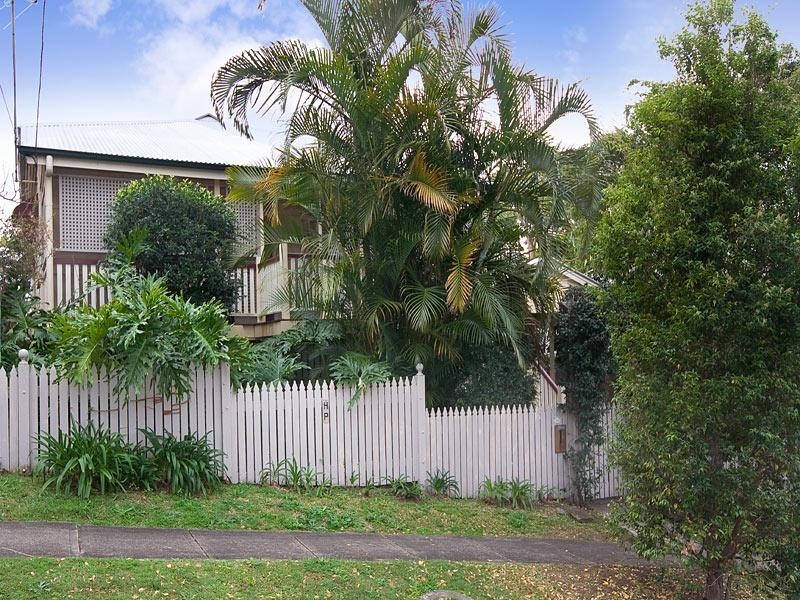 71 Coronation Street, Bardon QLD 4065