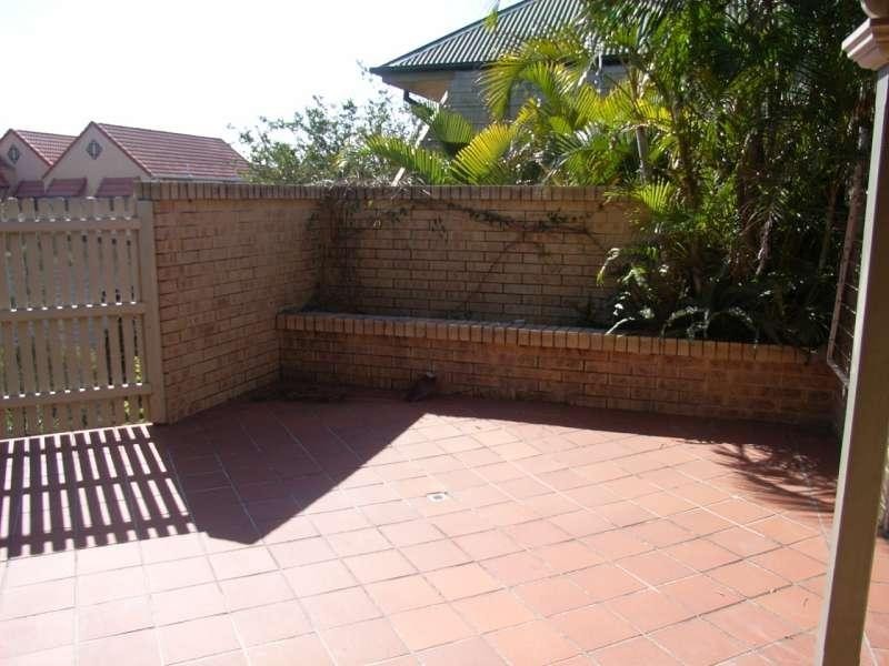 1/175 Waterworks Road, Ashgrove QLD 4060