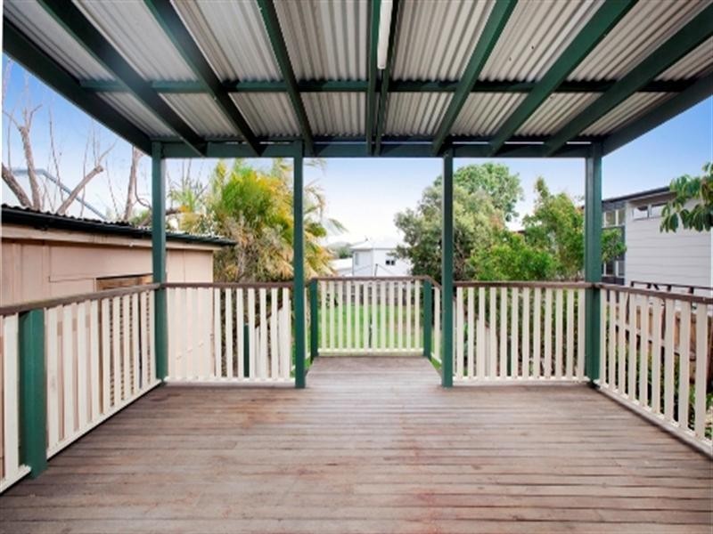 8 McComb Street, Kelvin Grove QLD 4059