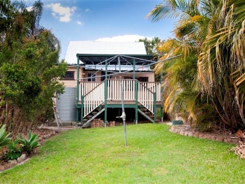 8 McComb Street, Kelvin Grove QLD 4059