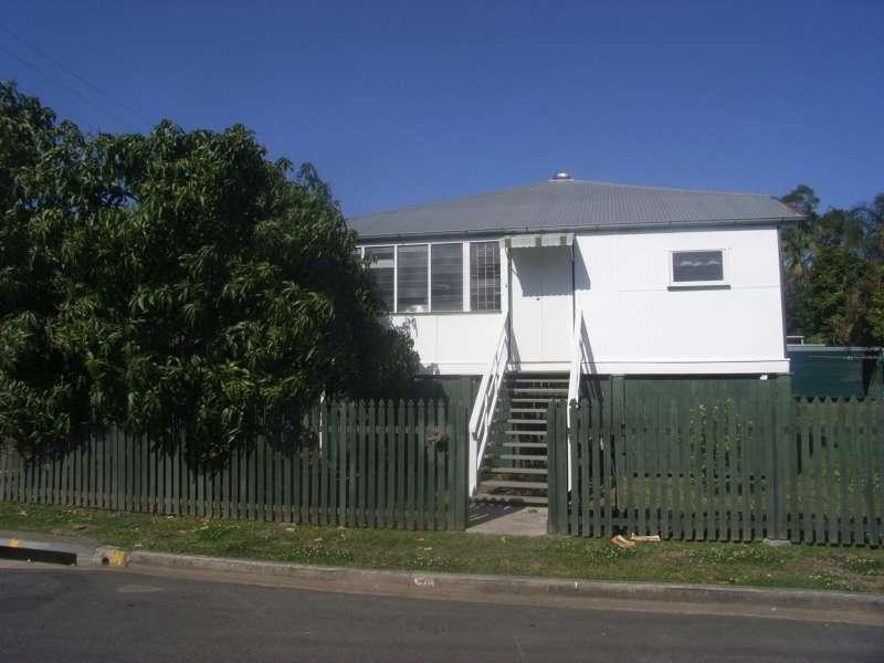 36 Mearns Street, Fairfield QLD 4103