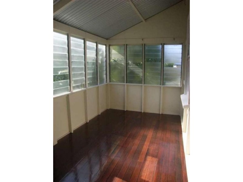 36 Mearns Street, Fairfield QLD 4103