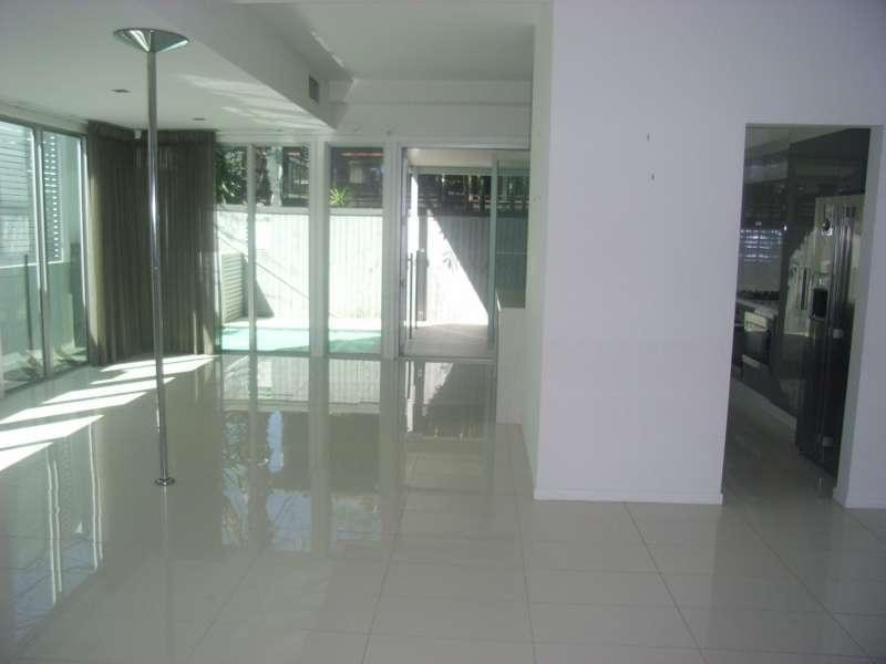 68 Kennedy Terrace, Paddington QLD 4064