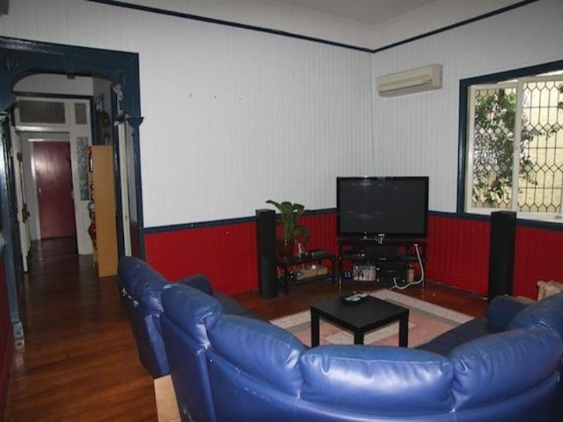 379 Milton Road, Auchenflower QLD 4066