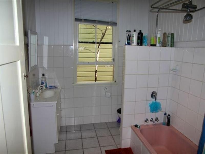 379 Milton Road, Auchenflower QLD 4066