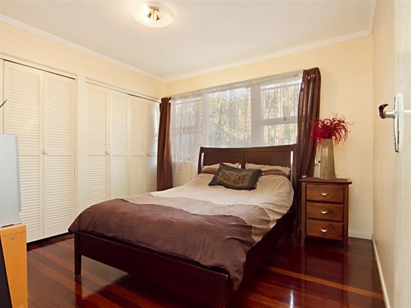 6 Fairseat Street, Bardon QLD 4065