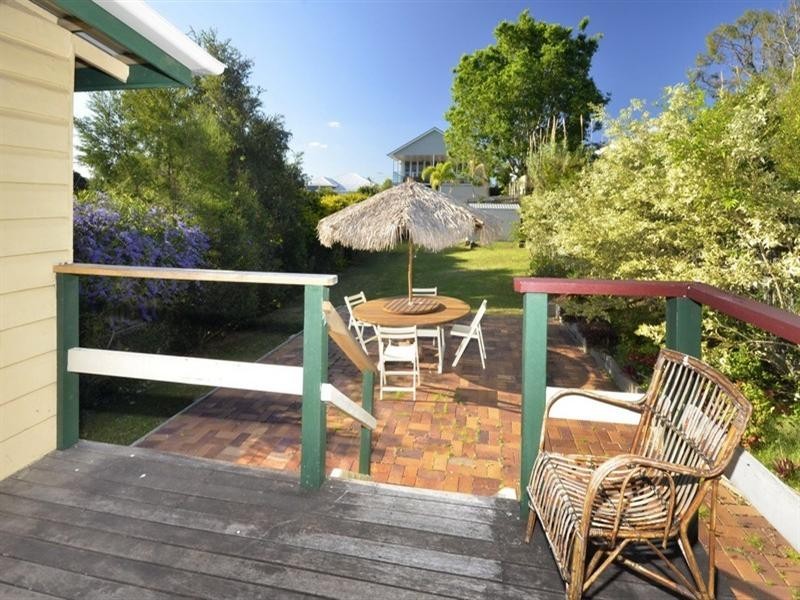 17 Coronation Street, Bardon QLD 4065