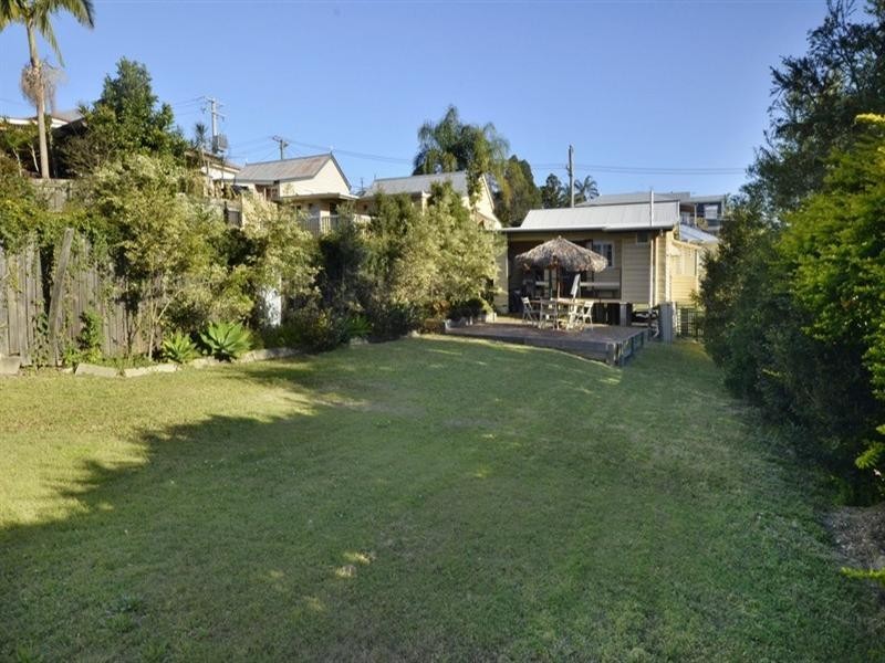 17 Coronation Street, Bardon QLD 4065